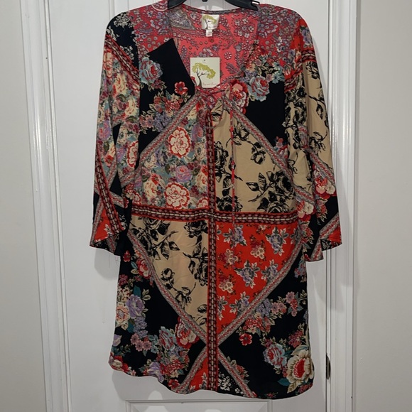 NWT Anthropologie fig & flowers, bohemian floral shirt/tunic w slit long sleeves - Picture 3 of 10